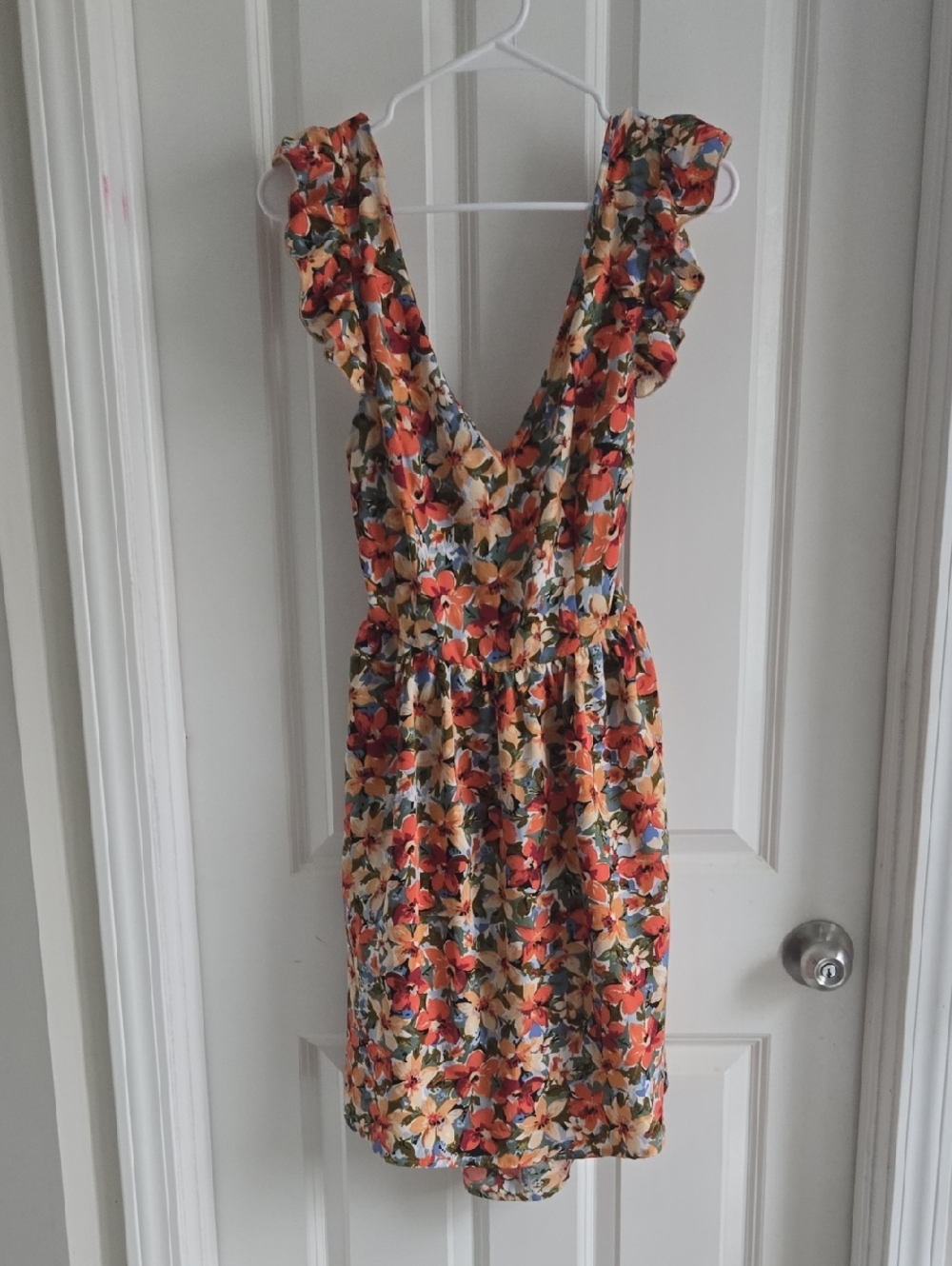 Floral V-Neck Ruffle Sleeve Dress in Orange & Cream